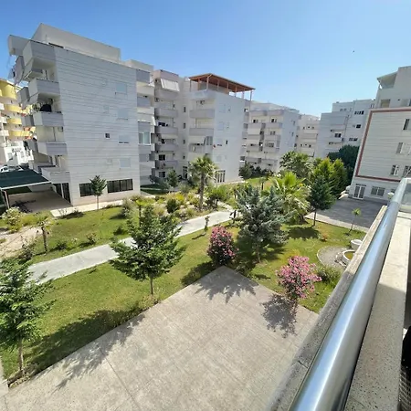 9 Free Private Parking * Golem (Tirana)