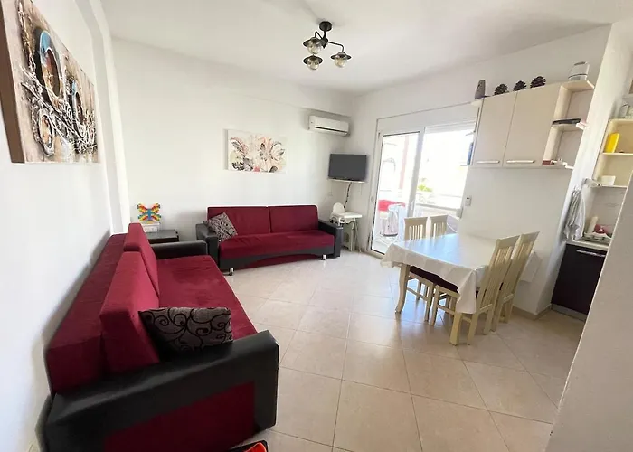9 Qerret Albania Appartement Golem (Tirana)